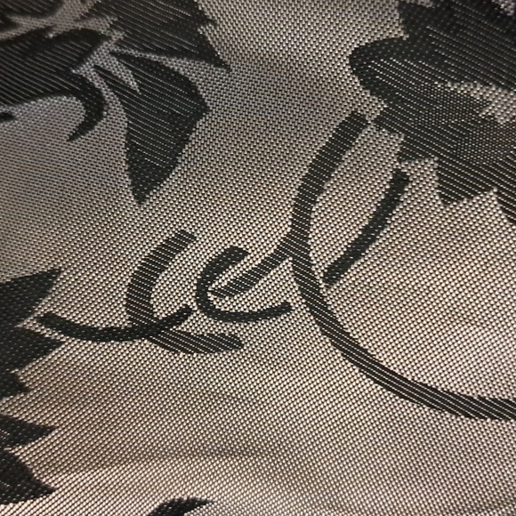 🇮🇹 Danier Italian leather Woman's tailored style black Pure leather. Size xs,s - Picture 3 of 9